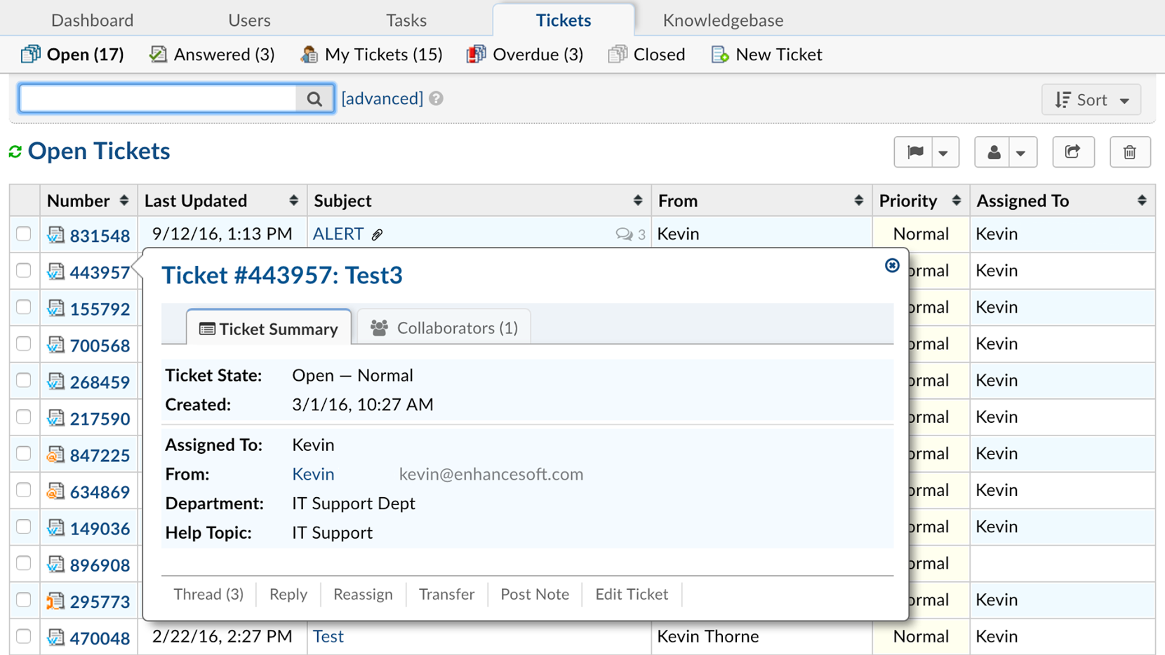 Panneau agent osTicket montrant la file d'attente des tickets et la vue d'ensemble d'un ticket