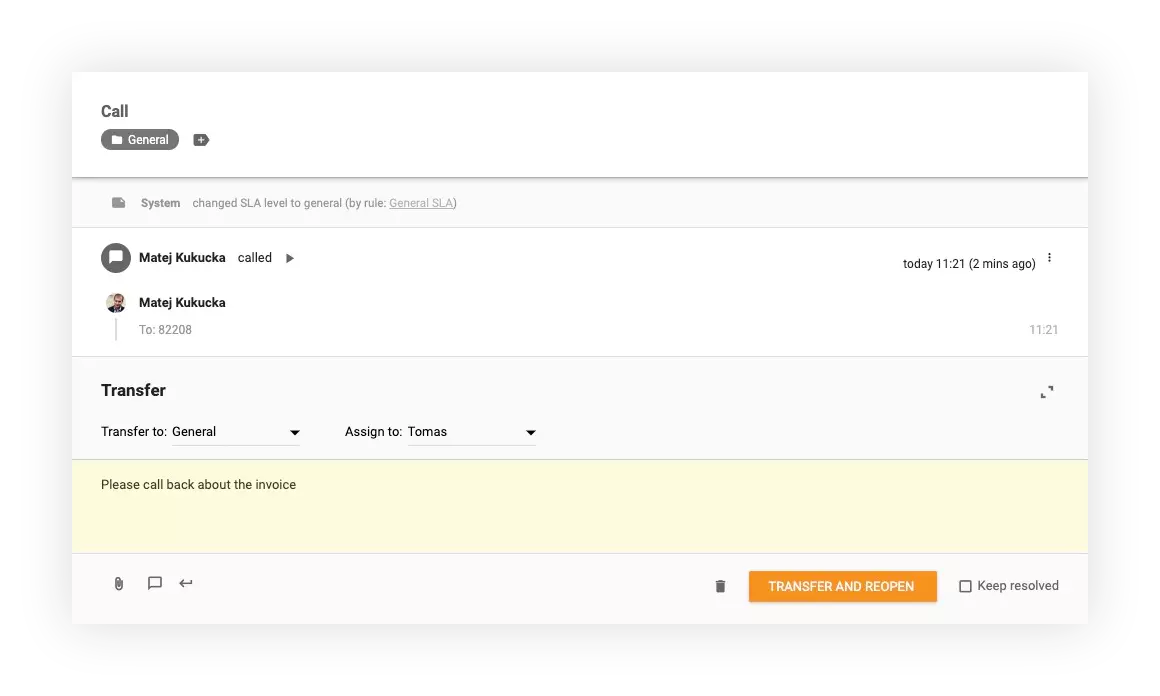 La capture d'écran montre comment transférer les appels dans LiveAgent vers d'autres départements et agents