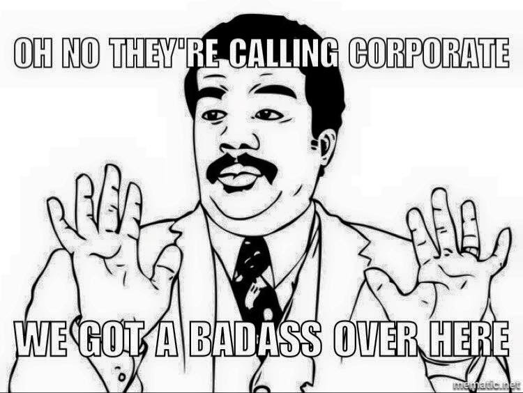 Mème du service client sur le client en colère